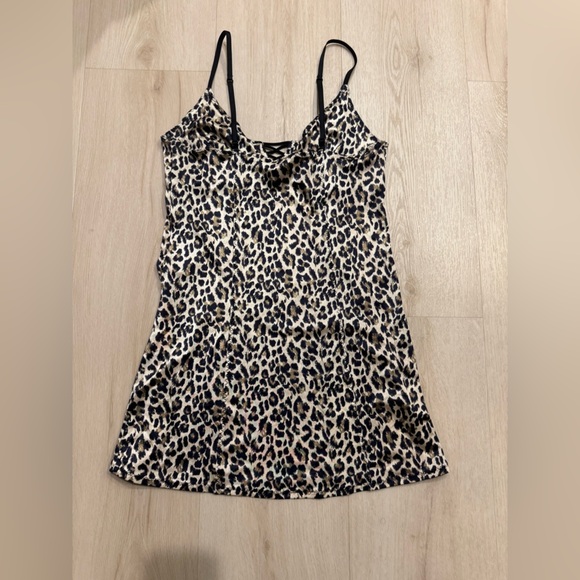Vintage Victoria Secret Leopard Print Camisole with Spaghetti Straps - Picture 3 of 8